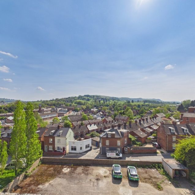 Tricorn House, Westward Road, Stroud, Gloucestershire, GL5 - Photo 1