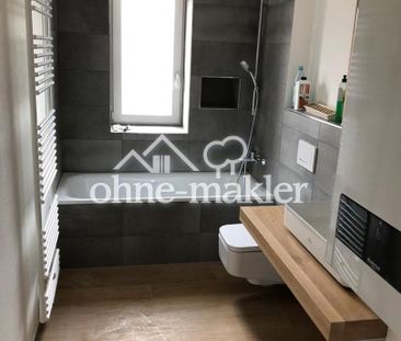 Eleganter Altbau: 3-Zimmer-Wohnung mit 3 m Decken, Echtholzdielen &... - Photo 6