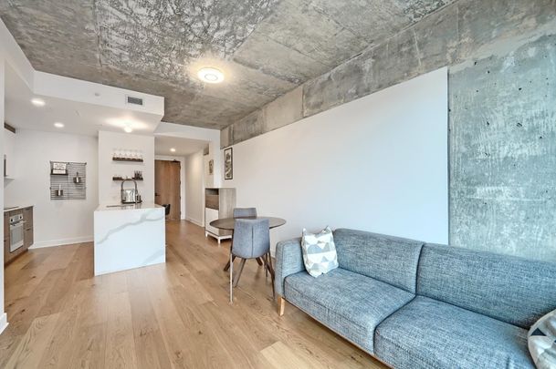 Condo for rent, Montréal (Ville-Marie) - Photo 1