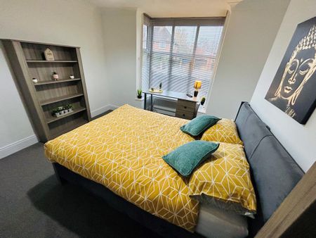 1 bedroom house of multiple occupation to rent - Photo 3