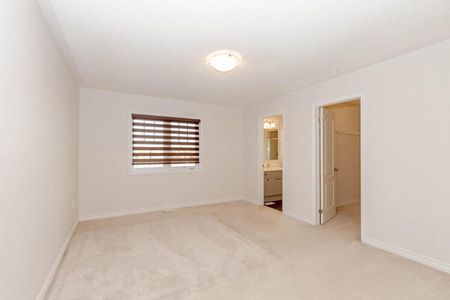 For Lease - 84 Tysonville Circle, Brampton, Ontario - Photo 3