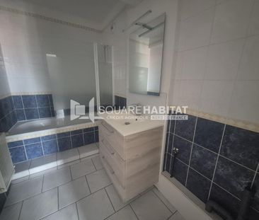 Location Appartement 2 pièces 47m² LILLE 59000 - Photo 2