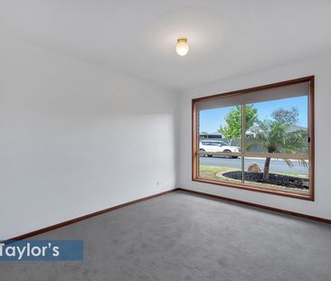 LOW-MAINTENANCE 3BR HOME WITH LOTS OF OFF STREET PARKING - Photo 5