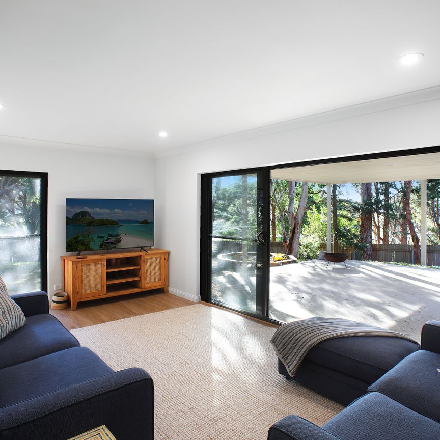 Luxury Living in Sought-After Kiama Heights - Photo 1