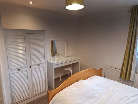 Room in a Shared Flat, Thornbury, NW4 - Photo 1