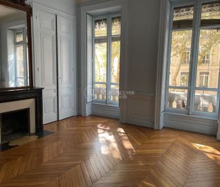 Appartement 6 pièces 167.88 m² - Photo 3