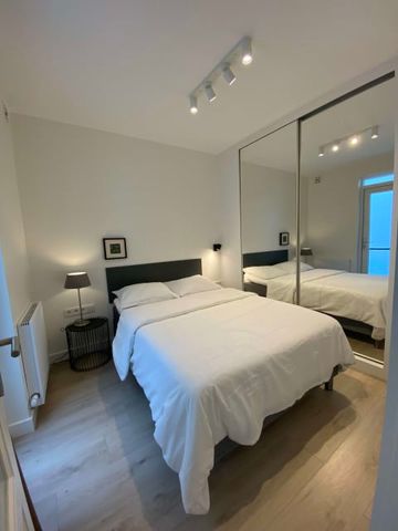 Lauriergracht C | Two Bedrooms | Canal View - Photo 4