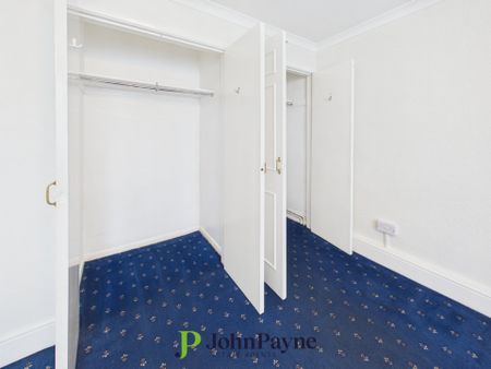 Adare Drive, Styvechale, Coventry, CV3 6AD - Photo 5