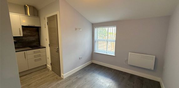 studio to rent Rimrose Road, Bootle, Merseyside, L20 - Photo 2