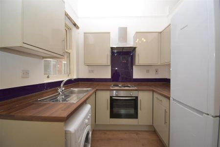 1 bedroom apartment to rent - Photo 4