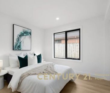 Available 28th Nov 2025 - Photo 3