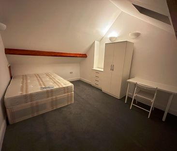 Room in a Shared House, Muswell Hill Broadway, N10 - Photo 3