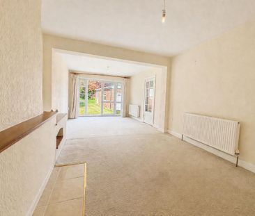 3 bedroom semi-detached house to rent - Photo 1