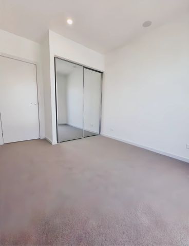 1 Bed 1 Bath (with furniture and home appliances) - Photo 5