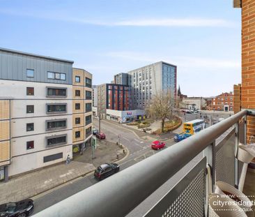 2 bedroom apartment to rent - Photo 6
