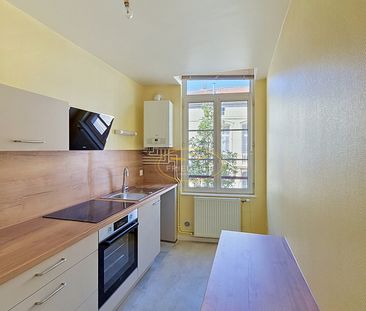 Location Appartement 2 pièces 45m² LIGNY EN BARROIS 55500 - Photo 3