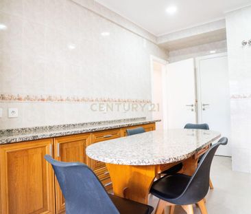 Sacavém e Prior Velho, Lisbon - Photo 5