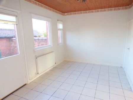 Pool Bank, Port Sunlight - Photo 3