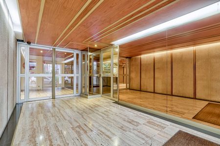 Appartement Paris 1 pièce(s) 24.60 m2 - Photo 2