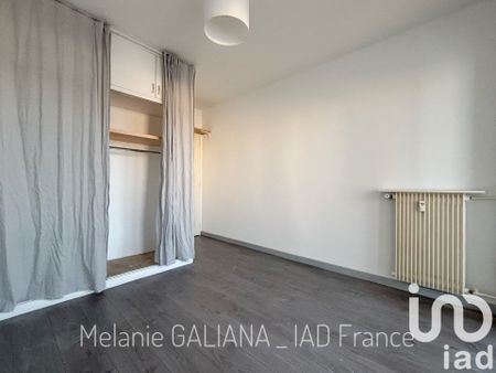 Appartement 3 pièces de 55 m² à Saint-Mandrier-sur-Mer (83430) - Photo 2