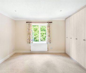 3 bedroom apartment to rent - Photo 1