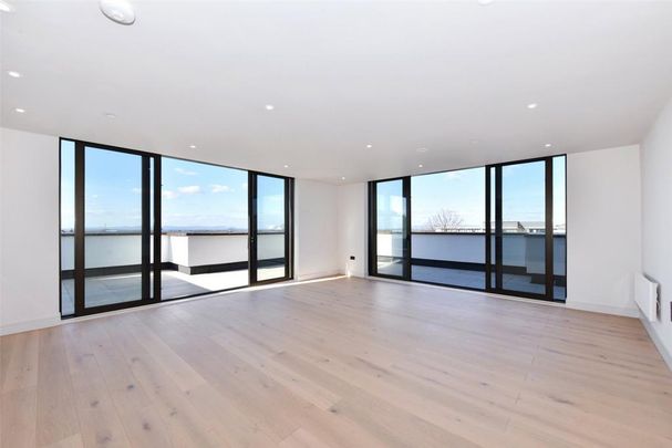 3 bedroom penthouse to rent - Photo 1