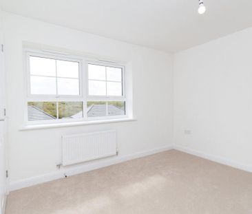 3 bedroom semi-detached house to rent - Photo 6