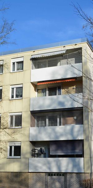 *Ruhig - 4 Zimmer - gute Ausstattung - Bad mit Fenster - top Kücheneinrichtung - Garage möglich* - Photo 1