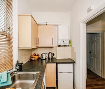 1 bedroom flat to rent - Photo 5