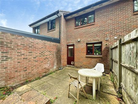 2 bedroom house to rent - Photo 4