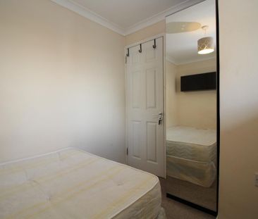 4 bedroom house to rent - Photo 5