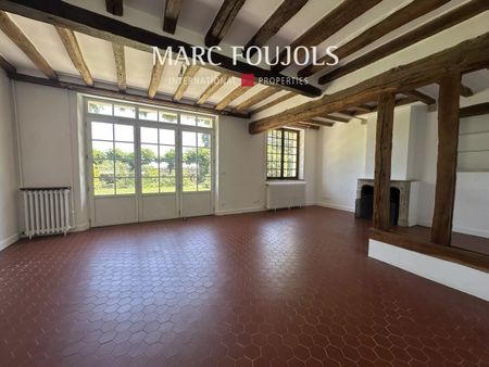 Villers-Saint-Frambourg – Family house with garden - Photo 3