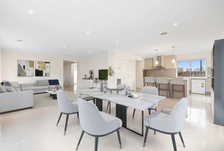 “Your Perfect Family Haven Awaits in Prime Point Cook Location” - Photo 4