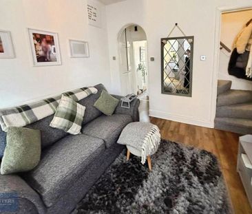 2 bedroom terraced house to rent - Photo 5