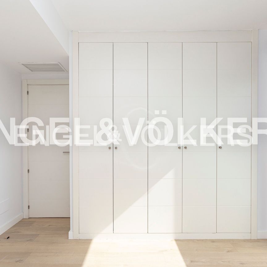 Apartamento de alquiler en Calle de Aguarón, Valdemarín - Photo 1