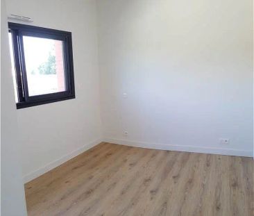 Location appartement 3 pièces - 62.3m² à L'isle-jourdain (32600) - Photo 3
