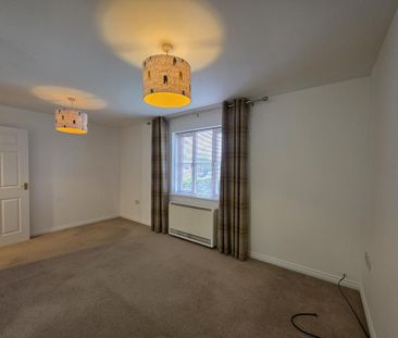 2 bedroom maisonette to rent - Photo 2