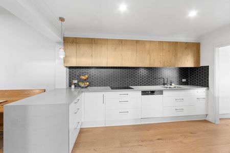 7 Durham Street, Kensington VIC 3031 - Photo 3