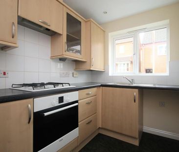 2 bedroom terraced house to rent - Photo 4