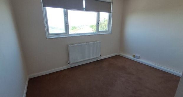 Shared property available in Uxbridge - Photo 1