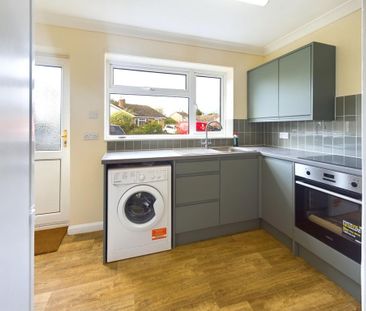 2 bedroom bungalow to rent - Photo 4