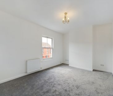 Frog Lane, Wigan, Lancashire, WN6 - Photo 6