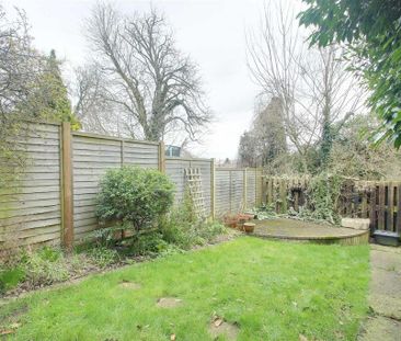 2 bedroom terraced house to rent - Photo 3