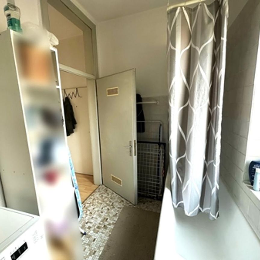 Helle 3-Zimmer-Wohnung - ALTBAU - Fürth Südstadt Nähe Hauptbahnhof/U-Bahn - NUR FÜR 1 BIS 2 PERSONEN - Photo 1