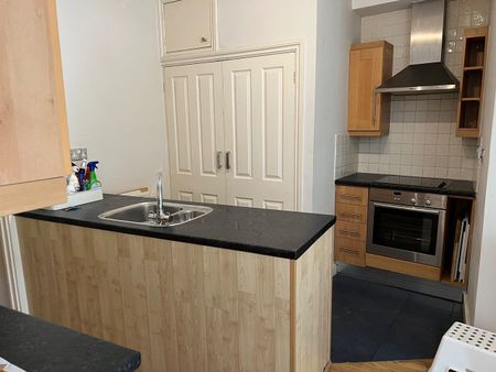 1 Bed Flat, Bermondsey Street, SE1 - Photo 5