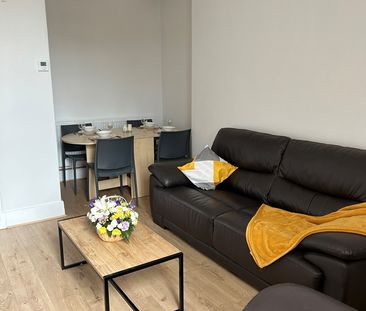 Room in a Shared Flat, Cattofield Place, AB25 - Photo 2