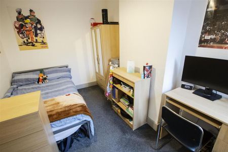 4 bedroom house to rent - Photo 2