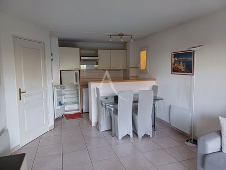 Location Appartement 2 pièces 40m² - Photo 2