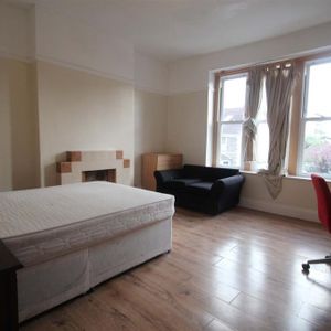 2 bedroom house to rent - Photo 2