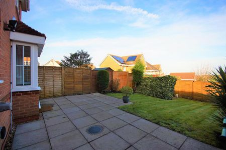 3 bedroom detached house to rent - Photo 4